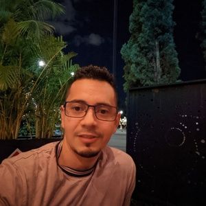 Meet your Posher, Luis
